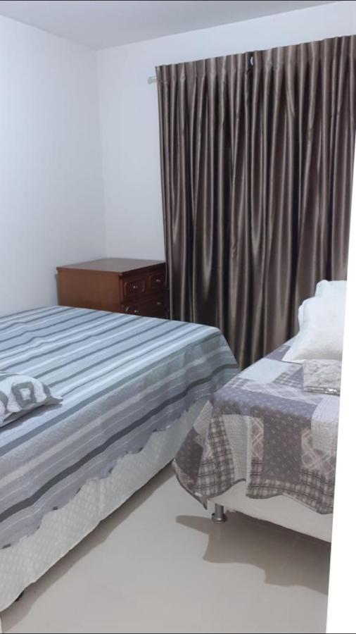 Apartament Бомбиняс Екстериор снимка